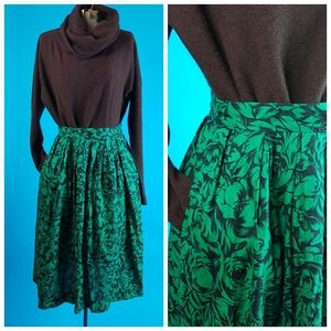 Soft VTG Print Skirt w Pocket